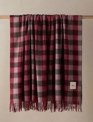 Lulu and Georgia Woven Cotton Throw Blanket image 2